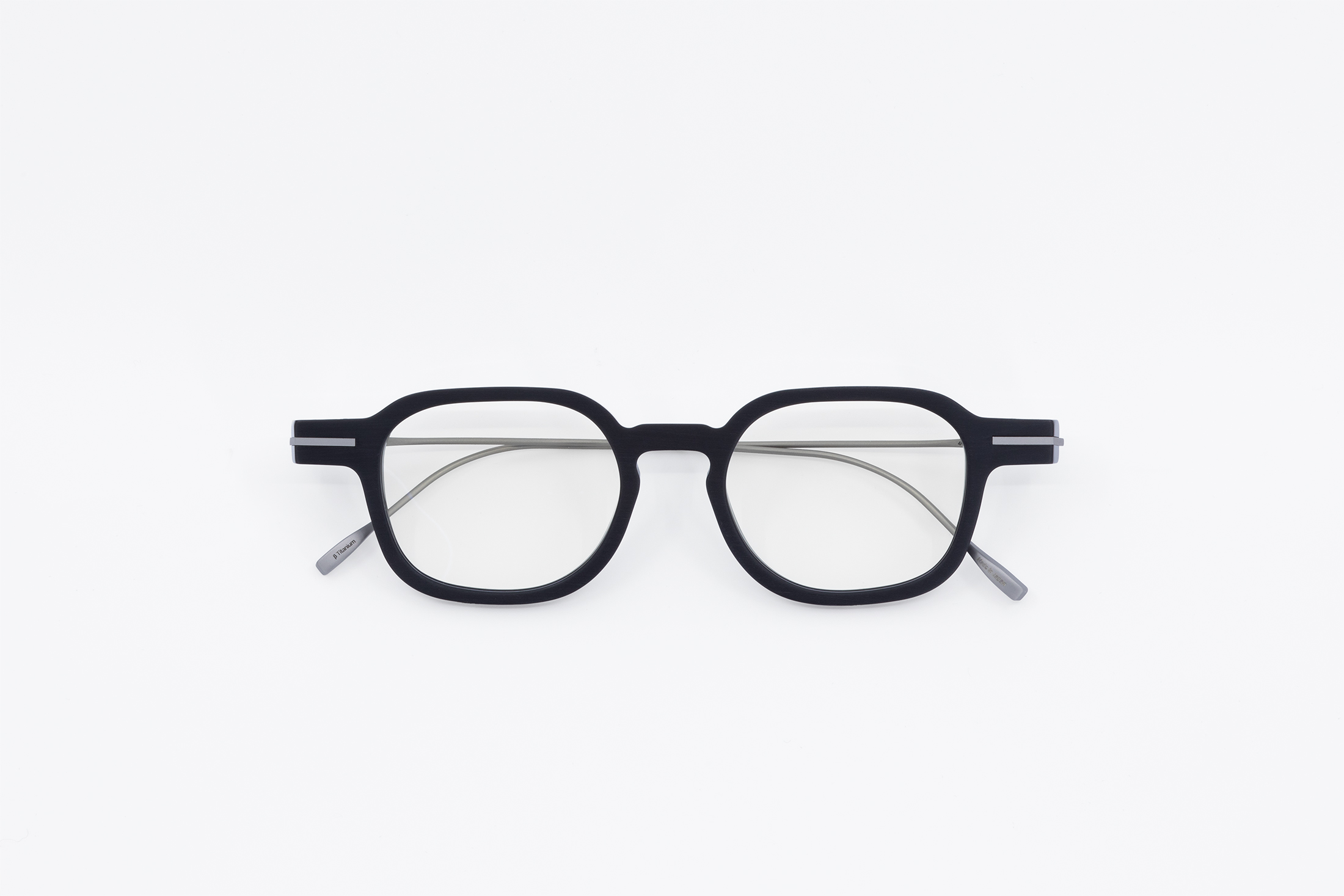 Aug·42 — Black Sand